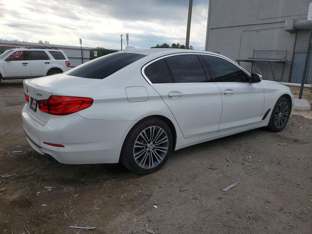 2019 BMW 540