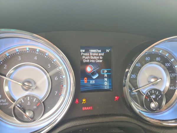 2013 CHRYSLER 300