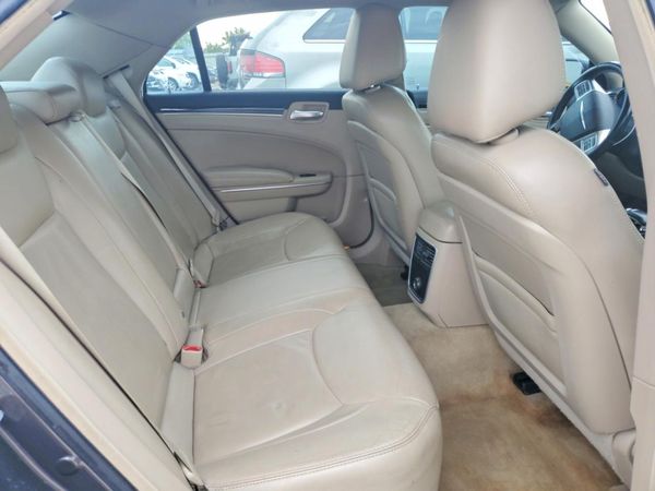 2013 CHRYSLER 300