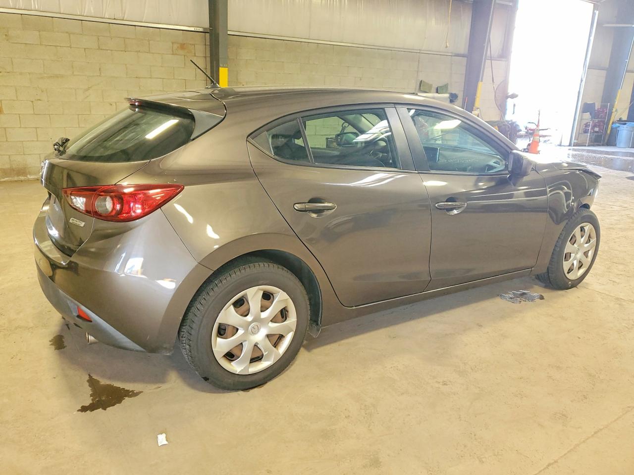 2015 MAZDA 3