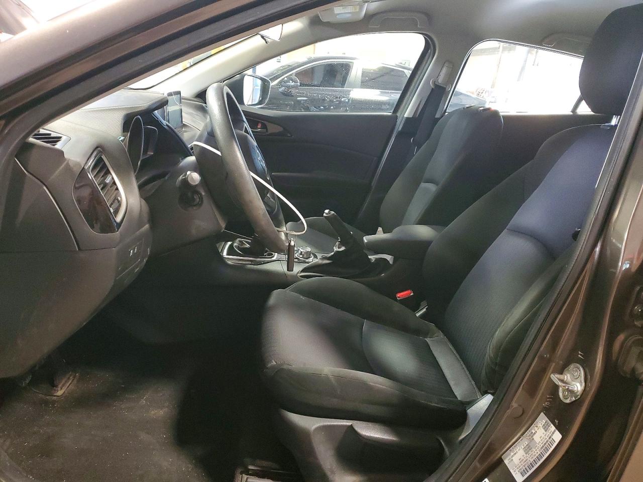 2015 MAZDA 3