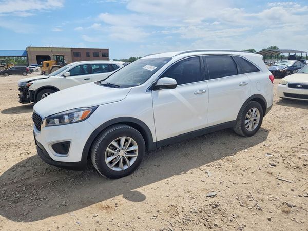 2016 KIA SORENTO L / LX