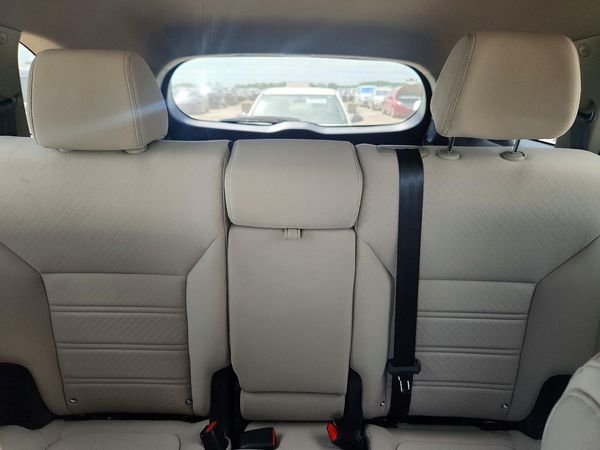 2016 KIA SORENTO L / LX