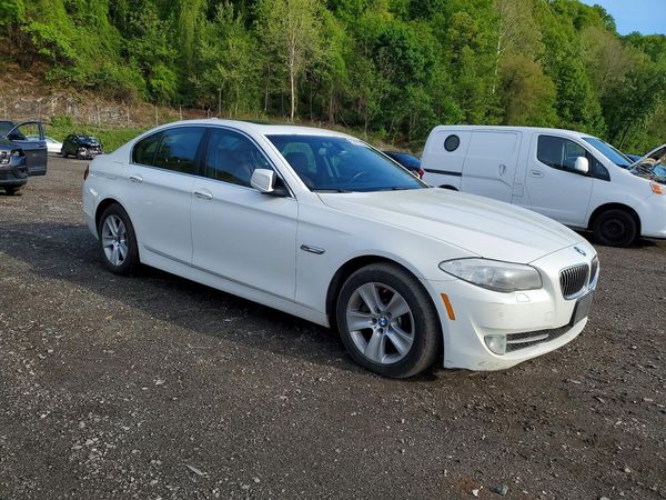 2013 BMW 528