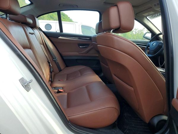 2013 BMW 528