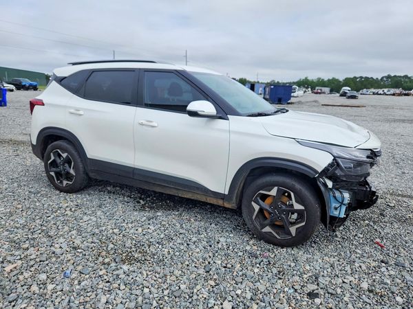 2026 KIA SELTOS S — Passenger 3/4