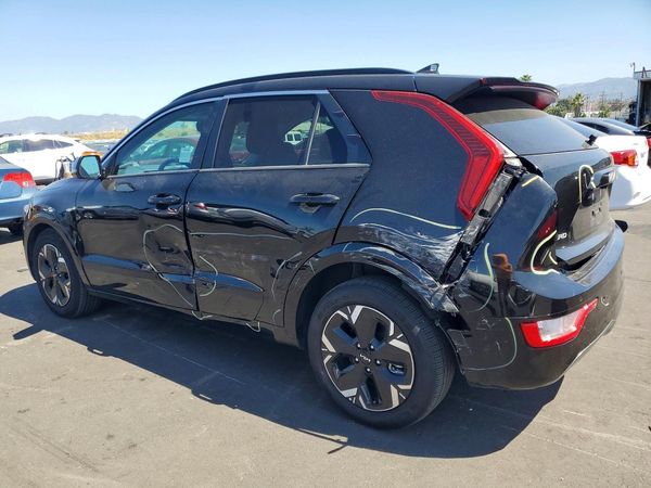 2025 KIA NIRO