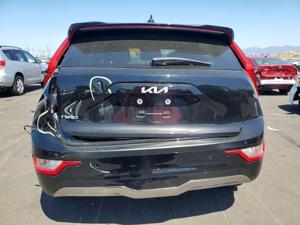 2025 KIA NIRO