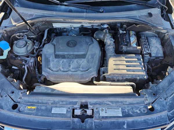 2019 VOLKSWAGEN TIGUAN S