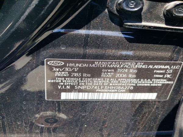 2017 HYUNDAI ELANTRA