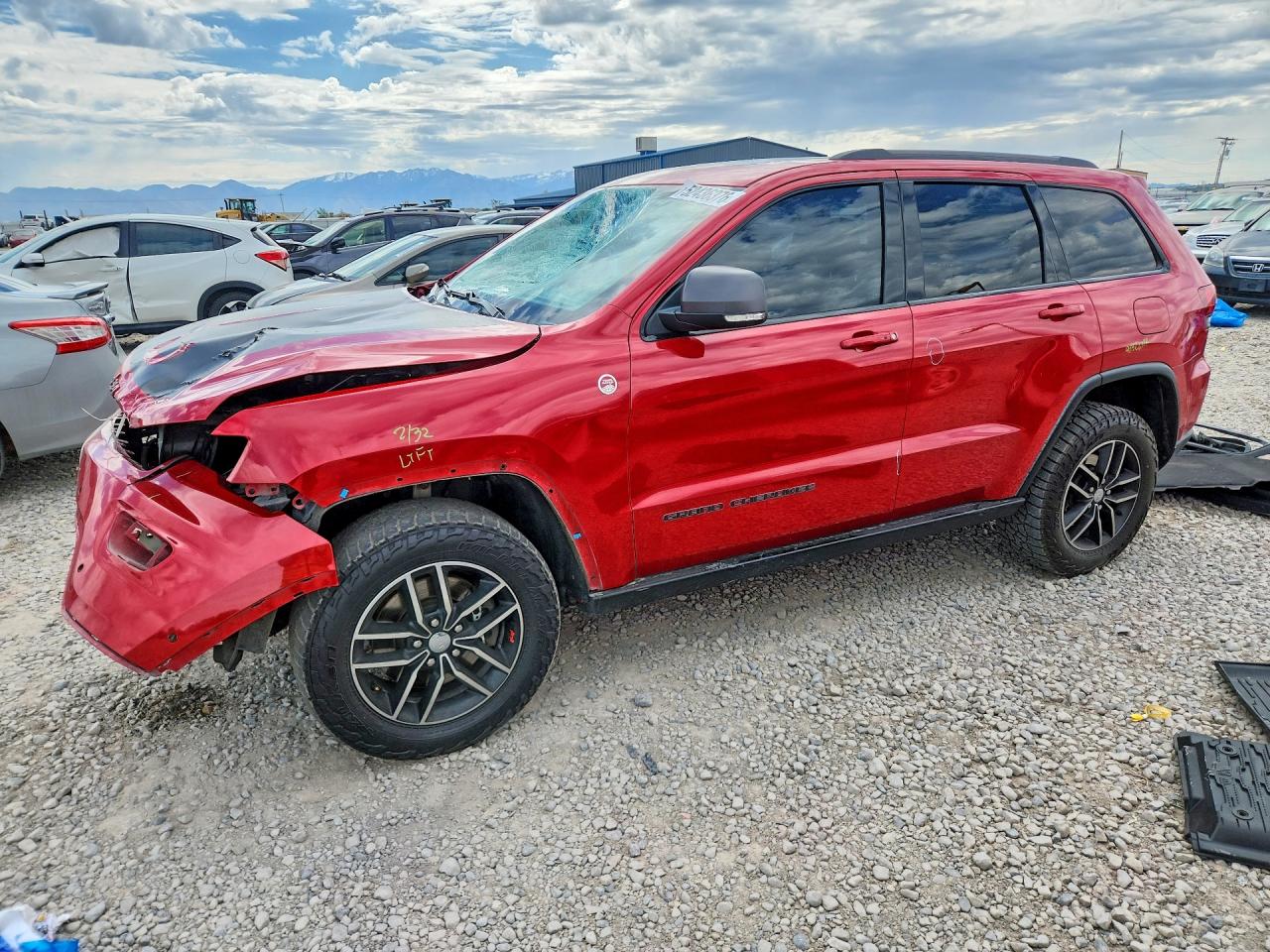 2017 JEEP GRAND CHEROKEE TRAILHAWK 4X4