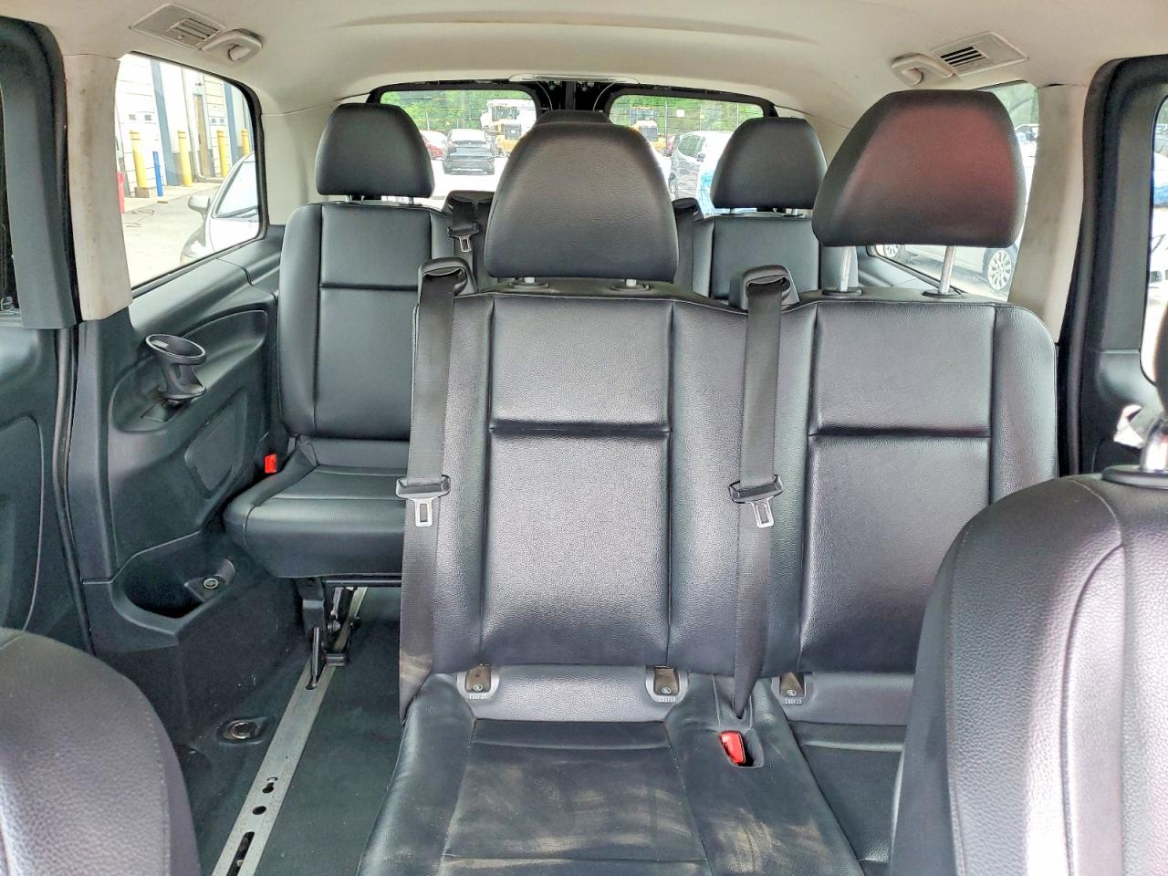 2018 MERCEDES-BENZ METRIS