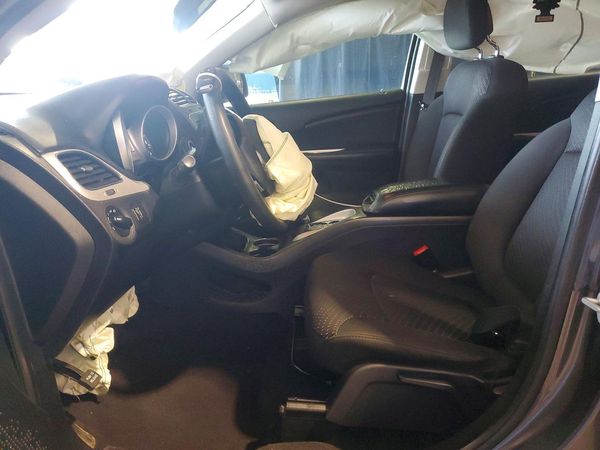 2020 DODGE JOURNEY SE