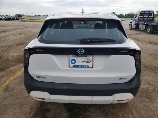 2025 NISSAN KICKS S