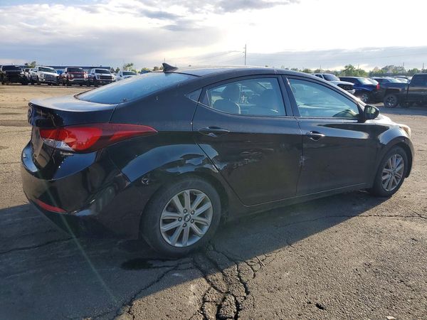 2014 HYUNDAI ELANTRA GLS (Middle)