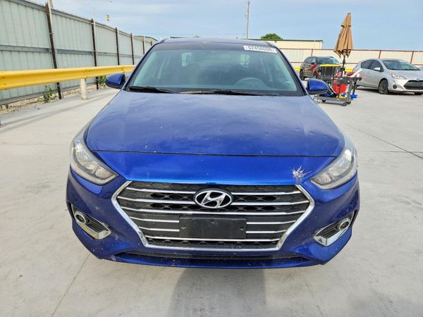 2022 HYUNDAI ACCENT SE, SEL