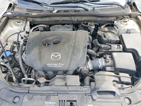 2018 MAZDA 3 Touring