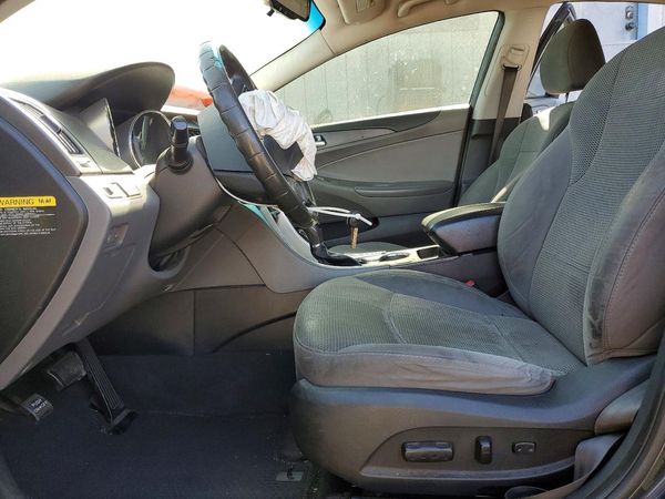 2014 HYUNDAI SONATA