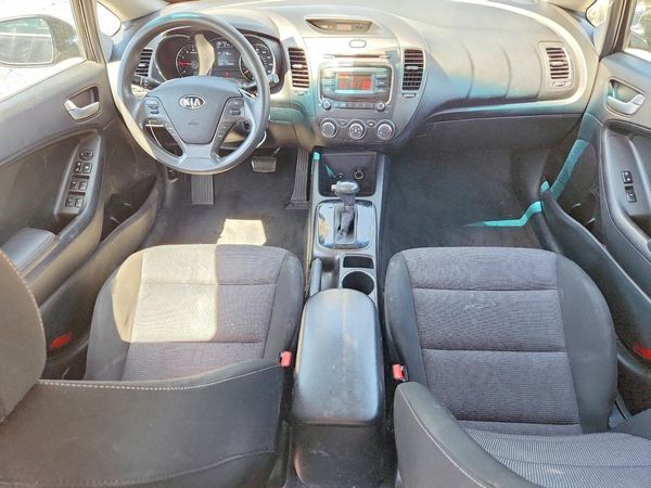 2017 KIA FORTE LX Base