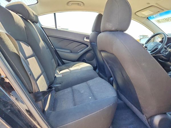 2017 KIA FORTE LX Base