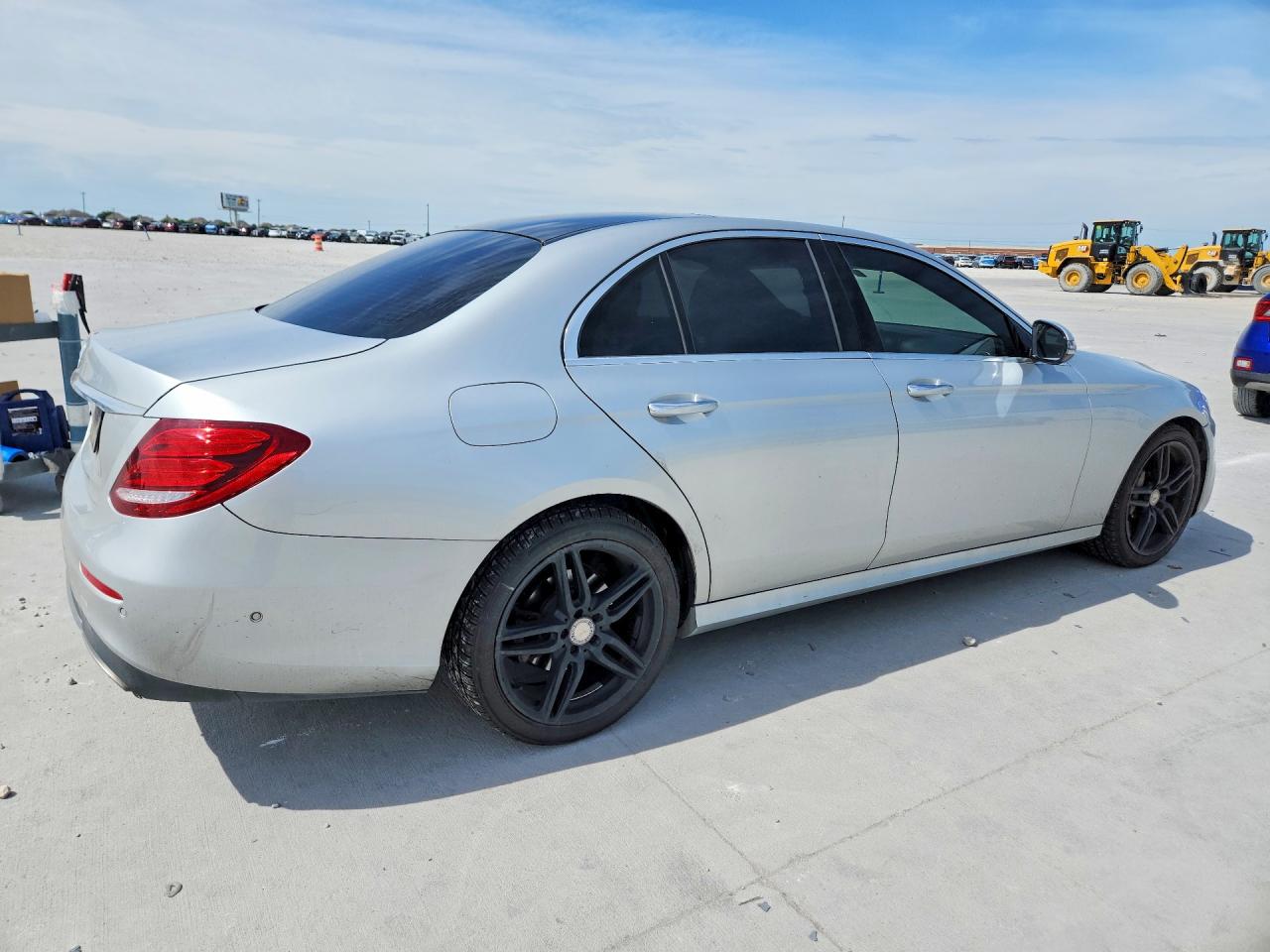 2017 MERCEDES-BENZ E E300