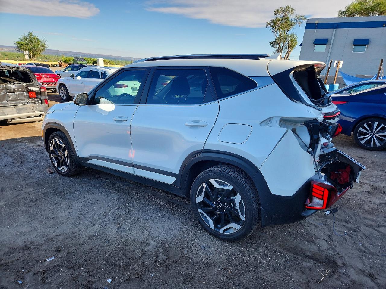2024 KIA SELTOS SX