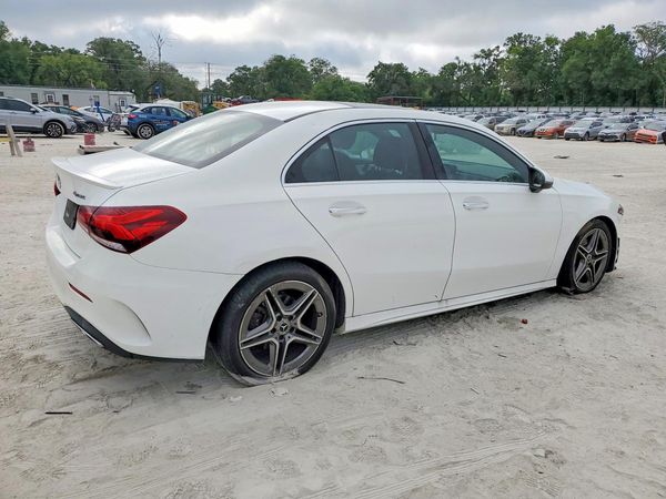 2021 MERCEDES-BENZ A A220-4M