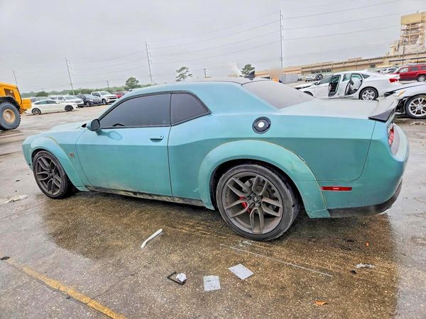 2017 DODGE CHALLENGER