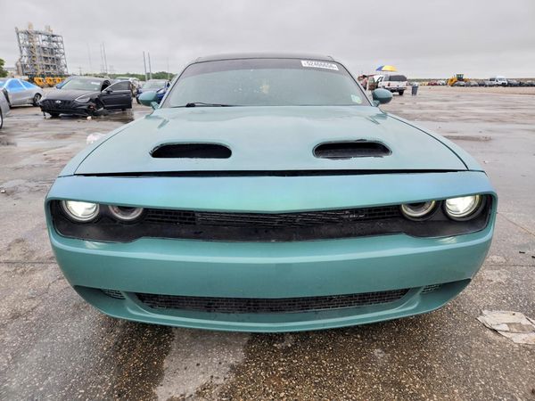 2017 DODGE CHALLENGER
