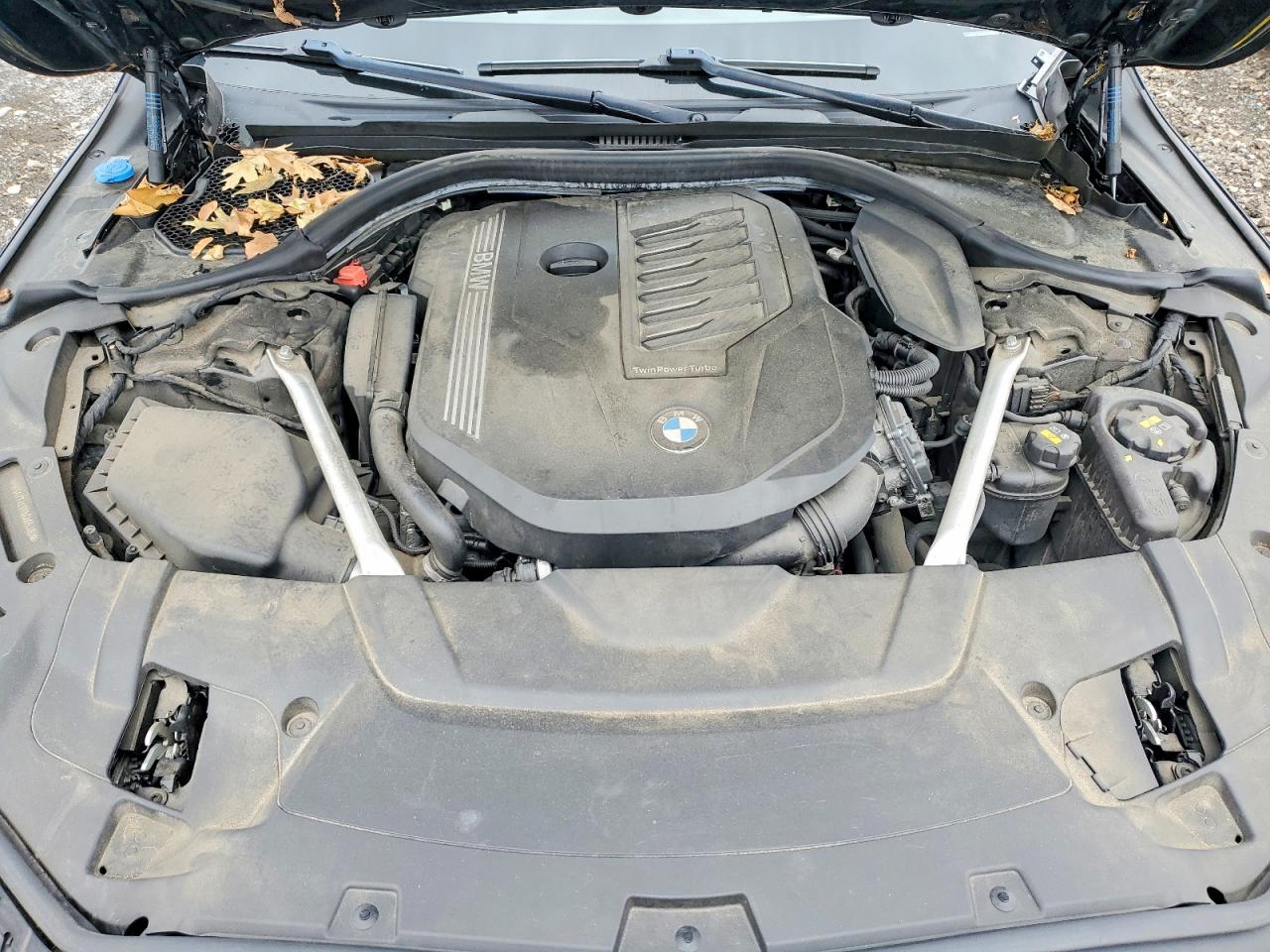 2022 BMW 740 xDrive