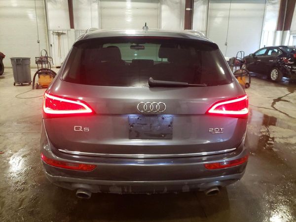 2016 AUDI Q5 quattro Premium Plus
