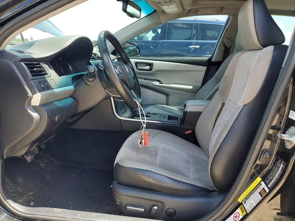 2017 TOYOTA CAMRY