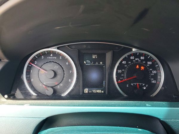2017 TOYOTA CAMRY