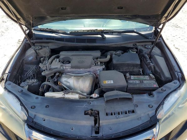 2017 TOYOTA CAMRY