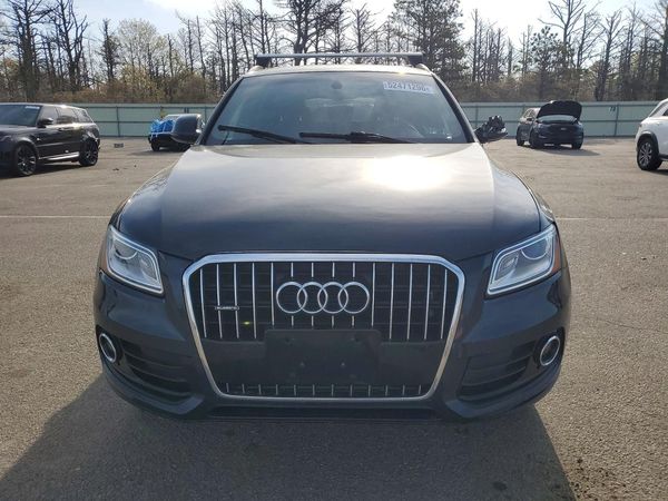 2016 AUDI Q5 quattro Premium Plus