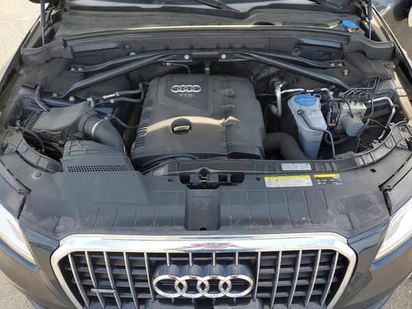 2016 AUDI Q5 quattro Premium Plus