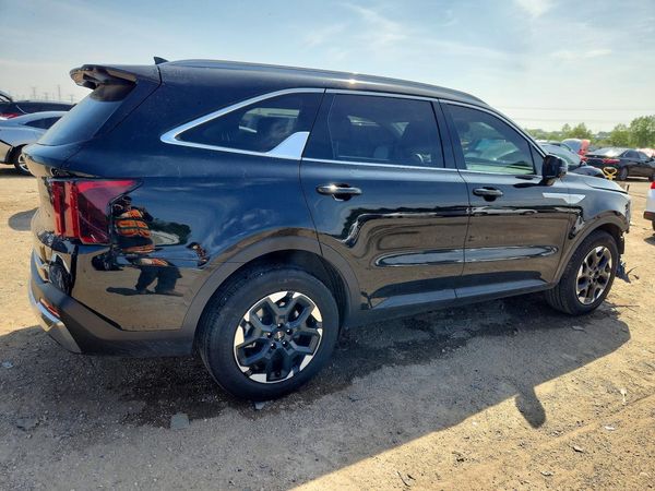 2025 KIA SORENTO