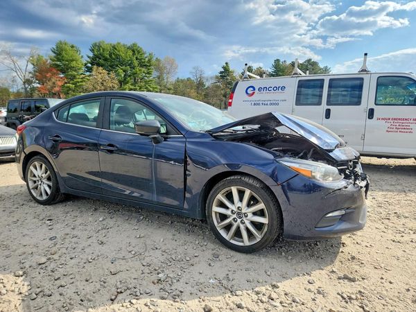 2017 MAZDA 3 Touring