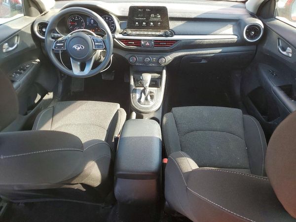 2021 KIA FORTE FE, LXS