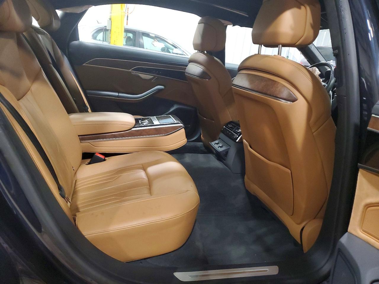 2021 AUDI A8 quattro