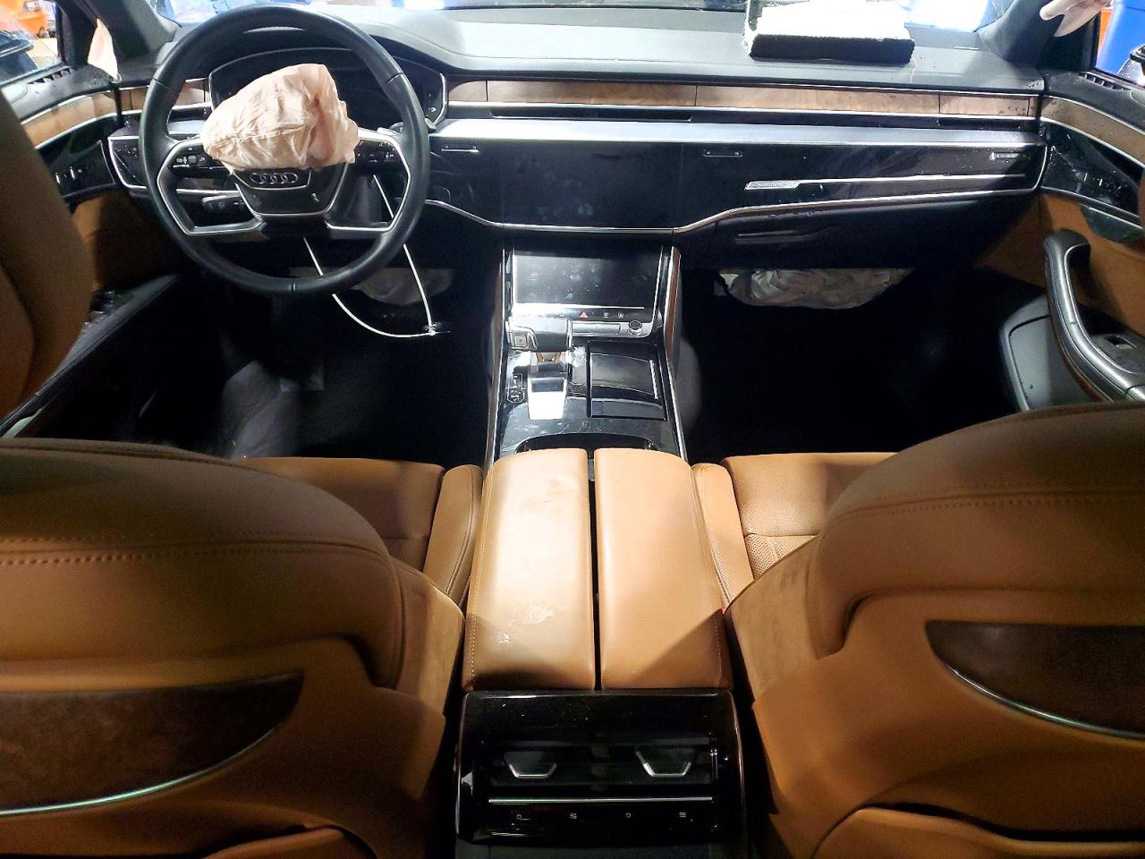 2021 AUDI A8 quattro