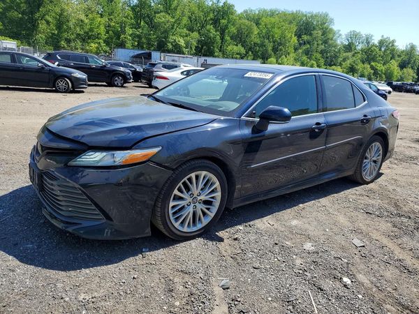 2019 TOYOTA CAMRY