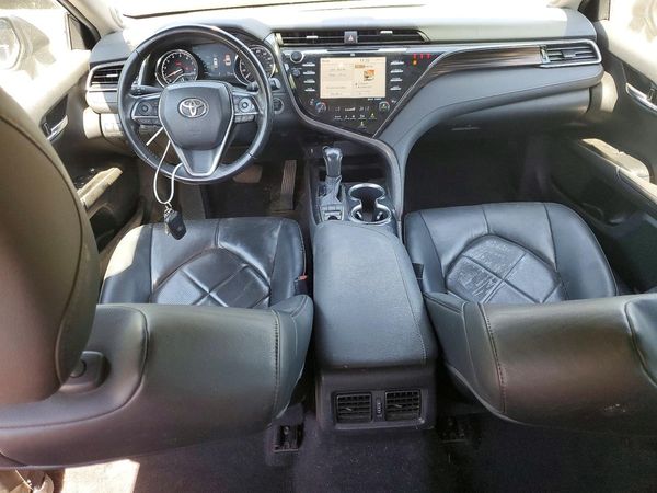 2019 TOYOTA CAMRY