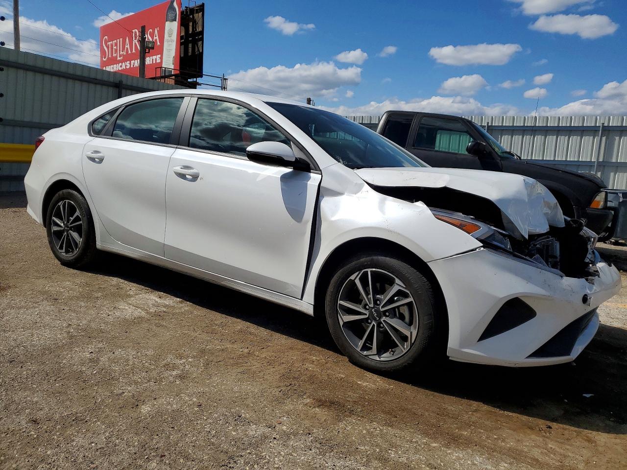 2024 KIA FORTE LX, LXS