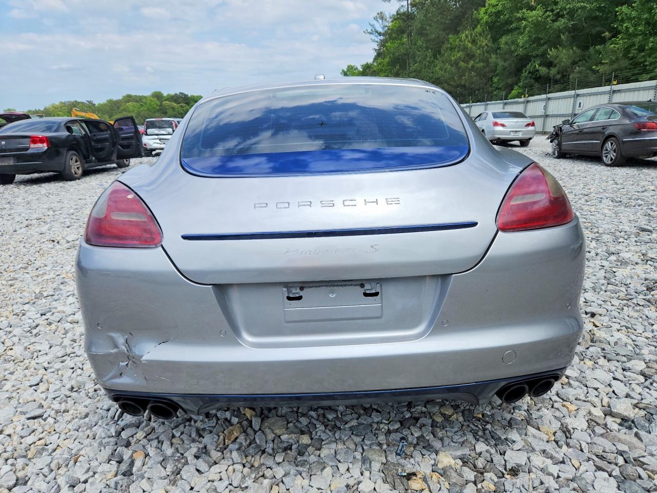 2010 PORSCHE PANAMERA