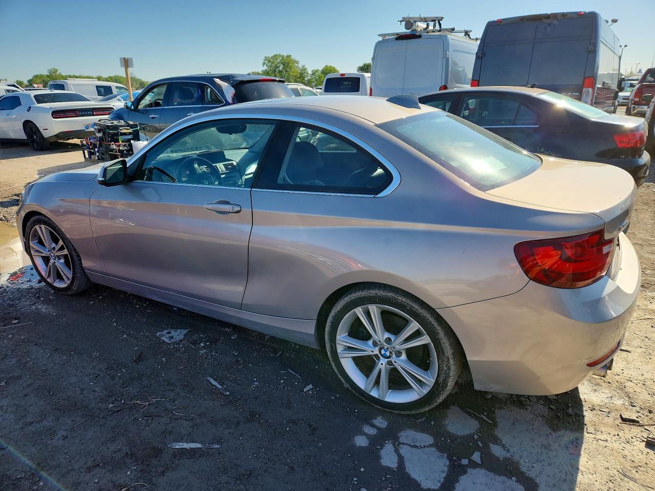 2015 BMW 228