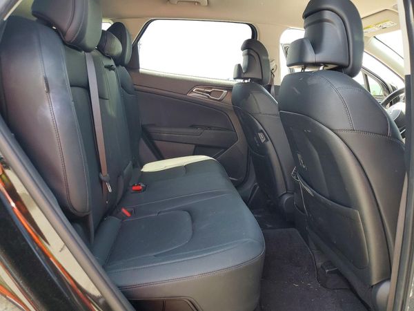 2025 KIA SPORTAGE