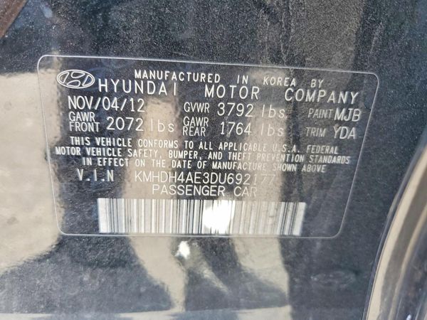 2013 HYUNDAI ELANTRA