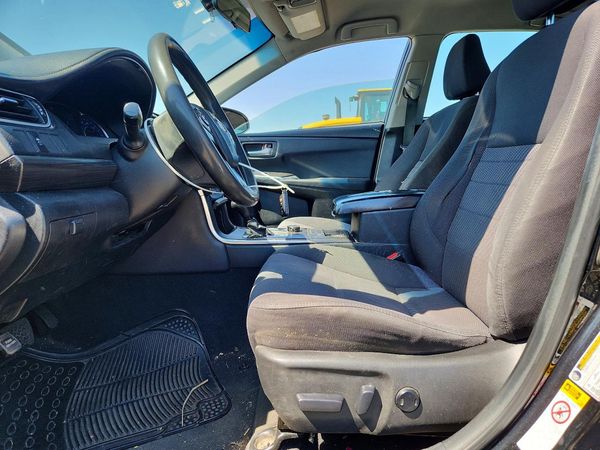2017 TOYOTA CAMRY SOLA LE/SE/XLE Hybrid — DENT