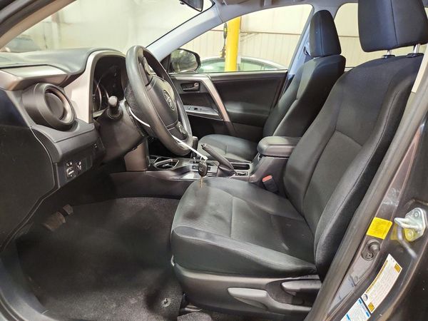 2016 TOYOTA RAV4 LE (X Grade)